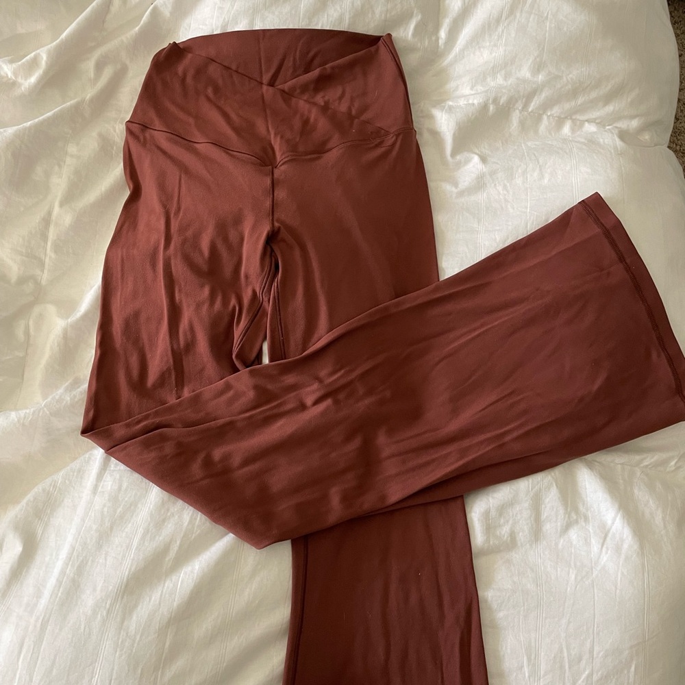 OFFLINE By Aerie Real Me High Waisted Crossover Flare Legging